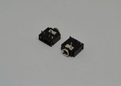 3.5mm Stereo Earphone Jack 5Pin Dip Type-1